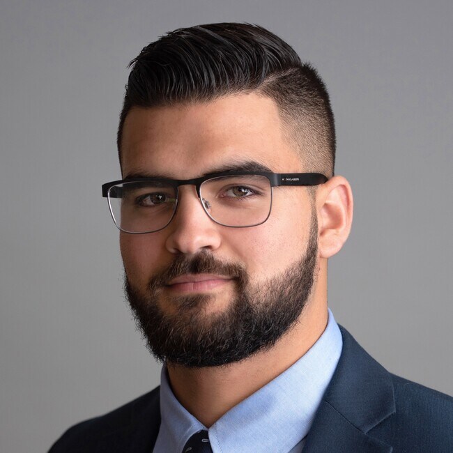 Agent Photo