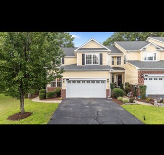 94 Pine Hawk Dr, Spring Lake, NC 28390