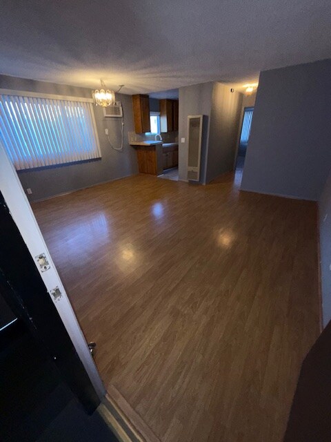 14732 Burbank Blvd unit 14732-A, Los Angeles, CA 91411 - photo 3