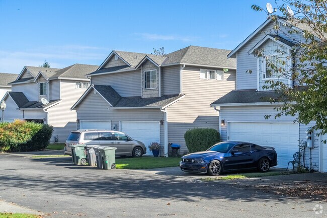 Move to Sultan and enjoy a welcoming neighborhood with small-town charm.