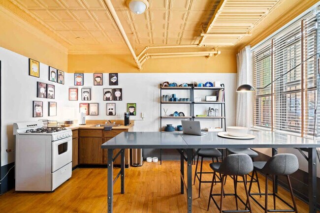 3536 N Racine Ave unit ID1360089P, Chicago, IL 60657 - photo 6