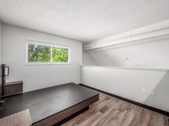 Revi Columbus East, Columbus, OH 43232 - photo 5