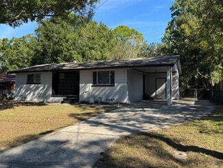 5253 Kylan Dr N, Jacksonville, FL 32209