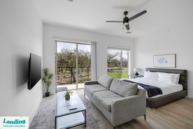 650 E Sycamore St unit 3217.1408296, Denton, TX 76201 - photo 2