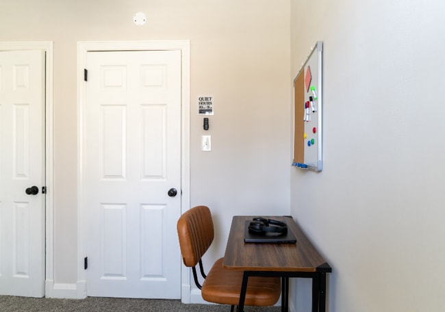 1663 Winford Rd, Baltimore, MD 21239 - photo 7