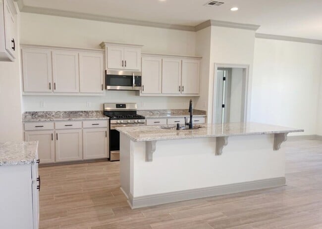 4732 Woodwalton St, Gonzales, LA 70737 - photo 3