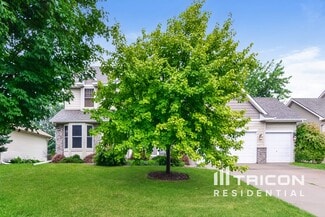 2661 116th Ave NE, Blaine, MN 55449