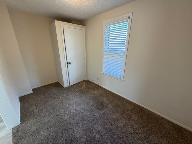 347 4th Ave S unit 1, South Saint Paul, MN 55075 - photo 4