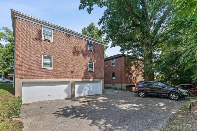 6317 Girard Ave unit 1, Cincinnati, OH 45213 - photo 6