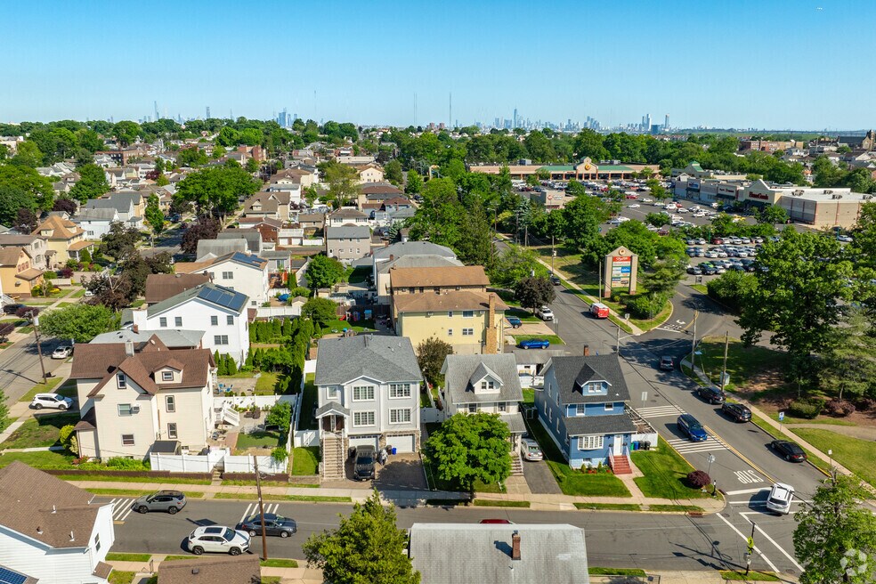 Neighborhood_Lyndhurst_final_9252023