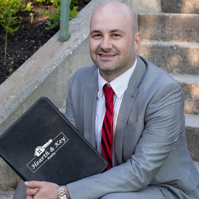 Agent Photo