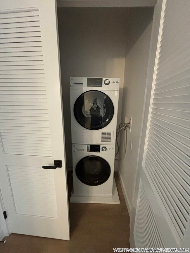 199 Gardner St Unit 107, Boston, MA 02132