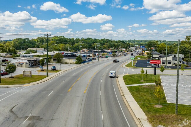 Just outside of the Liles Addition neighborhood, East Brainerd Rd has plenty of stores and shops.