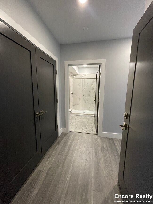 365 Western Ave unit 612, Boston, MA 02135 - photo 6