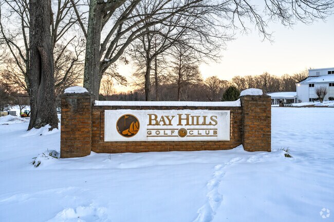 Enjoy playing golf? Arnold has you covered with Bay Hills Golf Club.