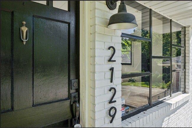 2129 Arlington Ave NE, Atlanta, GA 30324 - photo 3