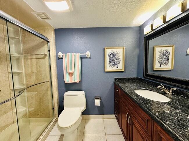 Admiralty Towers unit 750 N Ocean Boulevar, Pompano Beach, FL 33062 - photo 5