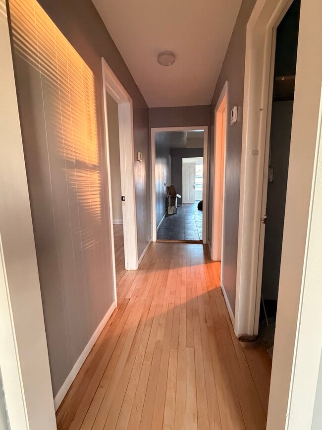 2423 S 57th Ct unit 1, Cicero, IL 60804 - photo 3