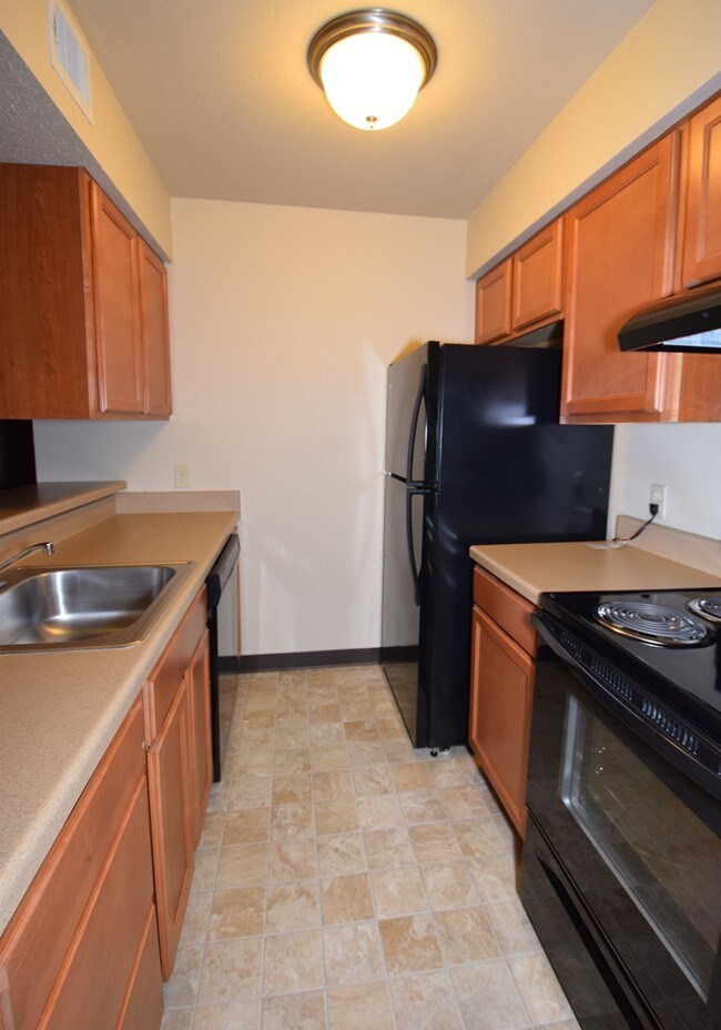 2 BR KITCHEN
