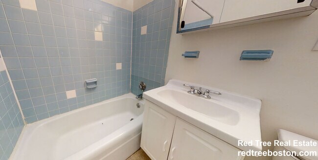 66 Homer Ave unit 306, Cambridge, MA 02138 - photo 5