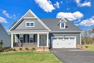 984 Round Meadow Dr, Christiansburg, VA 24073