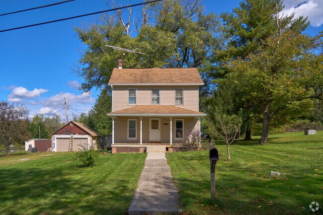 A colonial-style farmhouse is a housing option in Highfield-Cascade.