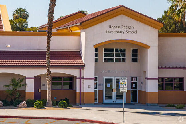 Discover excellence at Ronald Reagan Elementary, where Palm Desert kids thrive academically.