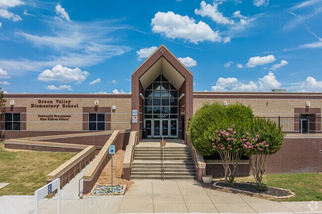 Welcome to Green Valley Elementary School in Northfield.