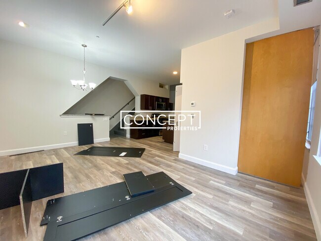 160 E Berkeley St unit 518AB, Boston, MA 02118 - photo 5
