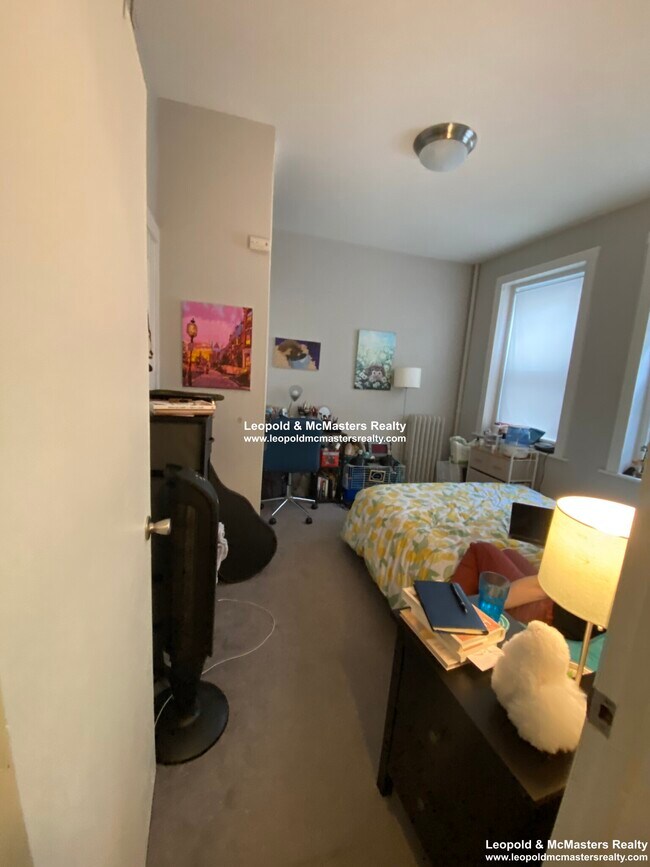 166 Kelton St, Boston, MA 02134