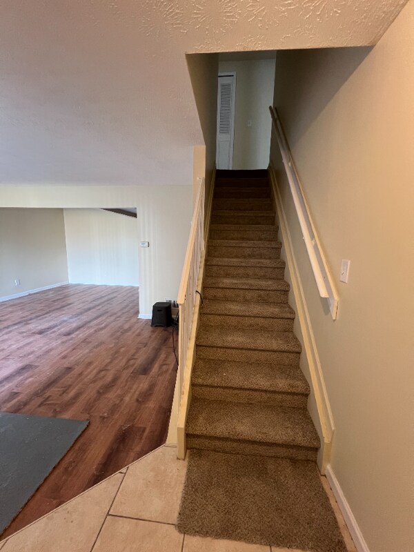 8235 Karam Blvd unit B, Warren, MI 48093 - photo 4