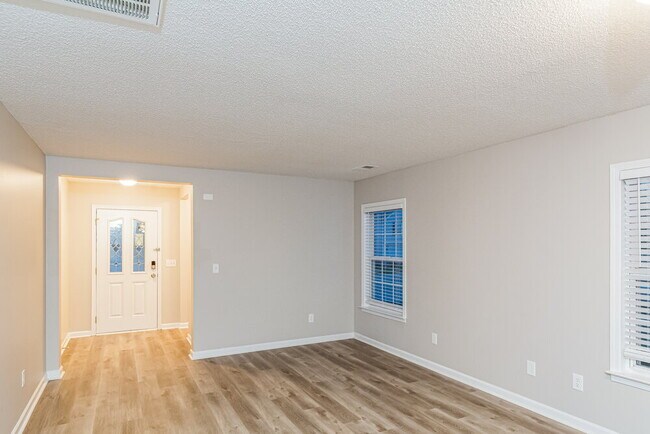 6056 Ricker Rd, Raleigh, NC 27610 - photo 5