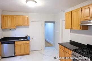 22 Howell St Unit 2, Boston, MA 02125