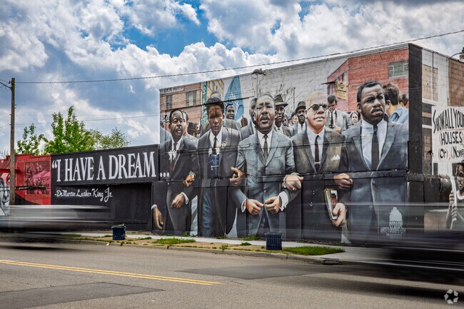 King Avenue Plus boasts a massive 