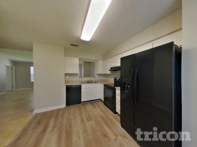 1553 Kingfisher Blvd, Orange Park, FL 32065 - photo 5