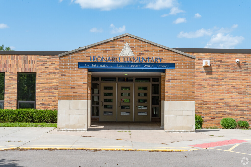 Leonard Elementary School front entrance in Leonard Village.