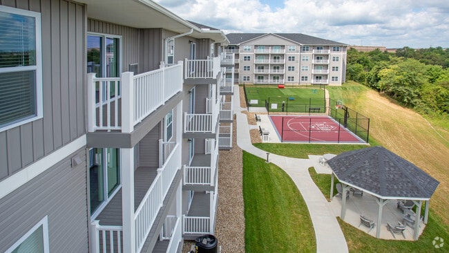 Spark Black Bear, Morgantown, WV 26501 - photo 5