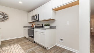 457 Acosta Cir, Conway, SC 29527