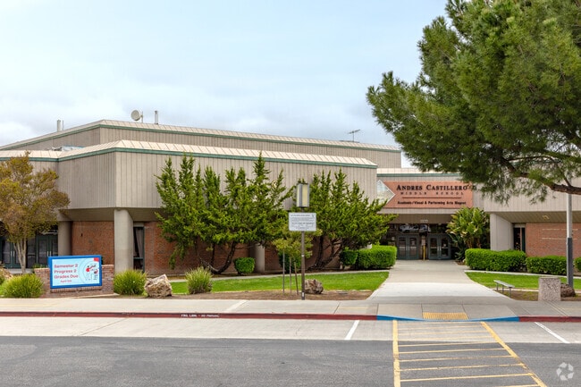 Castillero Middle School in San Jose provides excellent education and extracurricular activities.