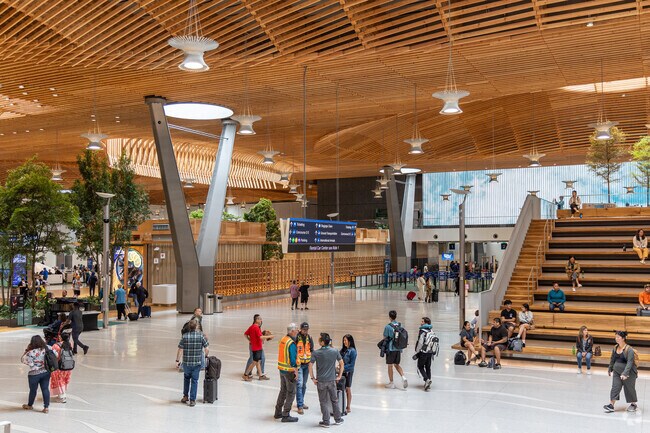 Portland International Airport is just around 20 miles away via state Route 43.