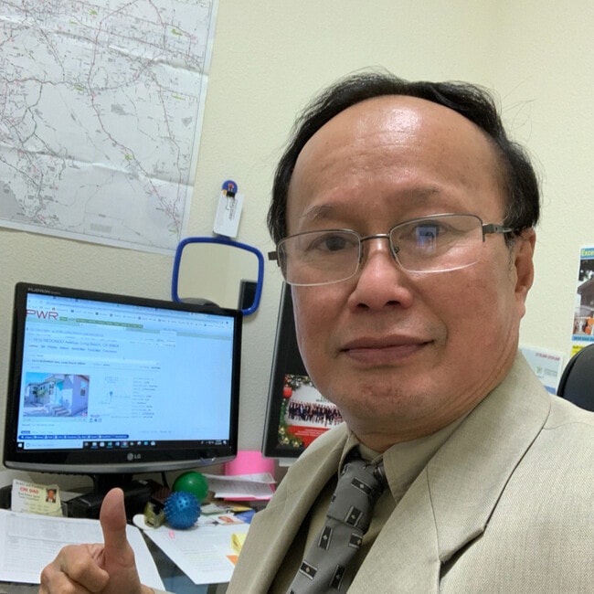 Agent Photo