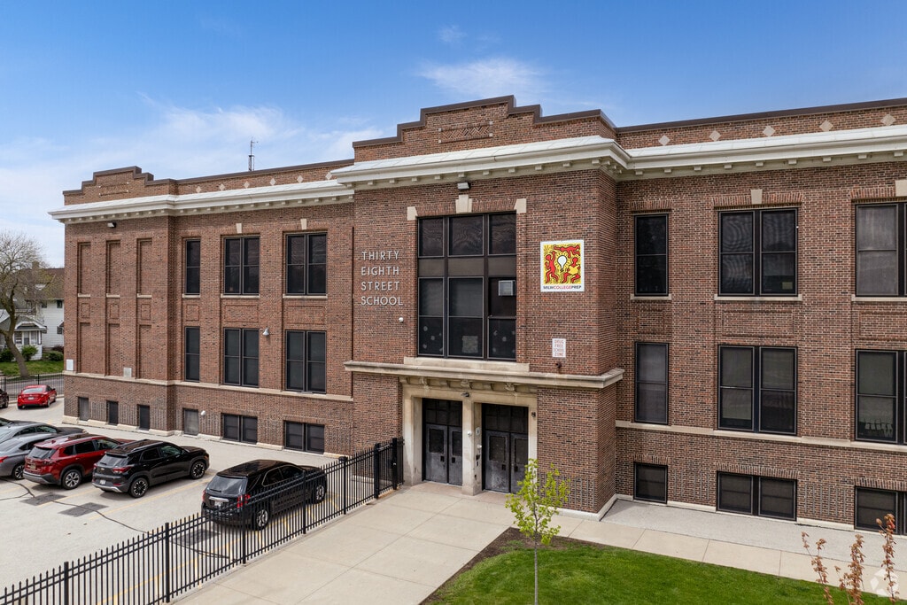 Students in the Milwaukee area can attend Milwaukee College Preparatory School 36th St Campus.