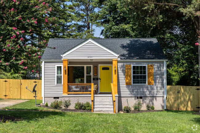 Experience the warmth of community living in the friendly neighborhoods of Tryon Hills.