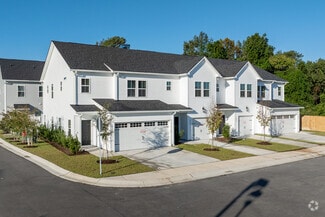 1004 Wildflower Dr, Wilmington, NC 28412