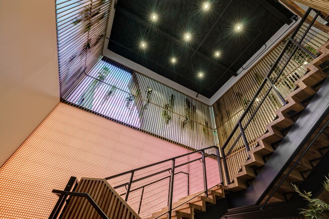 Gravity_Building B_Feature Stairs_2_Web