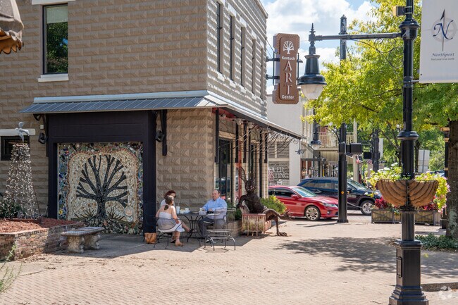 Explore the Kentuck Art Center near Northwood Lake.