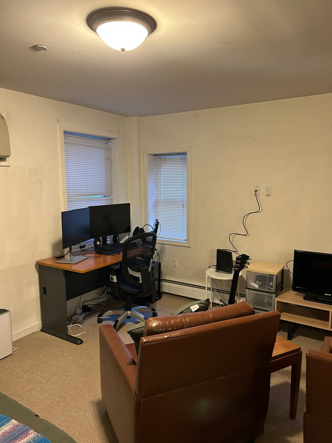 461 Park Dr, Boston, MA 02215
