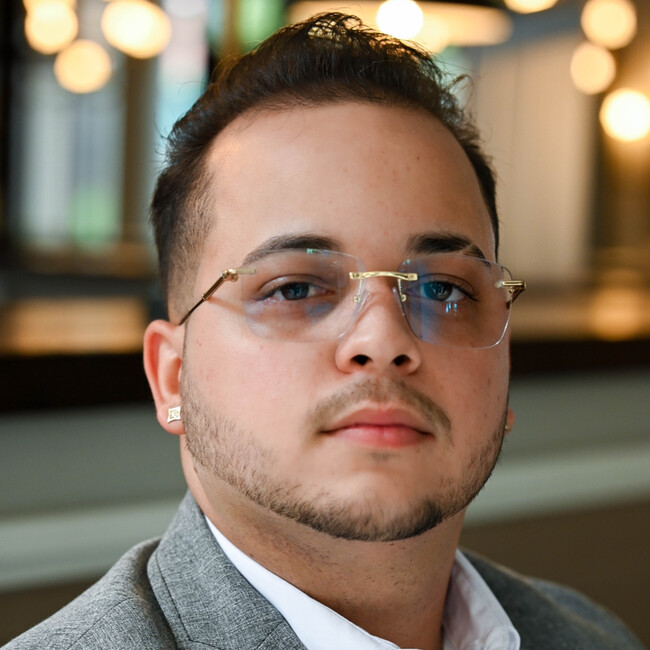 Agent Photo
