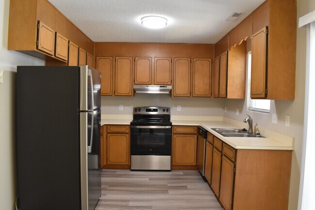 Laurel Forest, Hickory, NC 28601 - photo 7