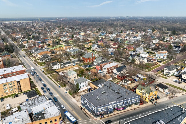 Maywood features a unique variety of home styles from the early and mid 20th century.